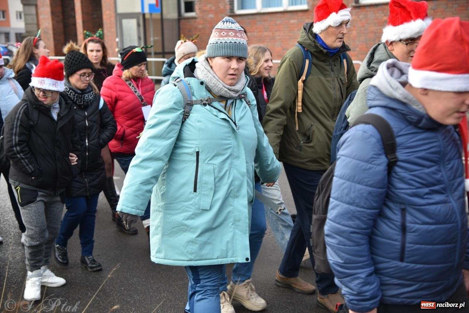 Zdjęcie w galerii na portalu naszraciborz.pl: Bajkowy Zamek Piastowski gościł Pociąg Świątecznych Marzeń [FOTO i WIDEO] wiadomości z regionu
