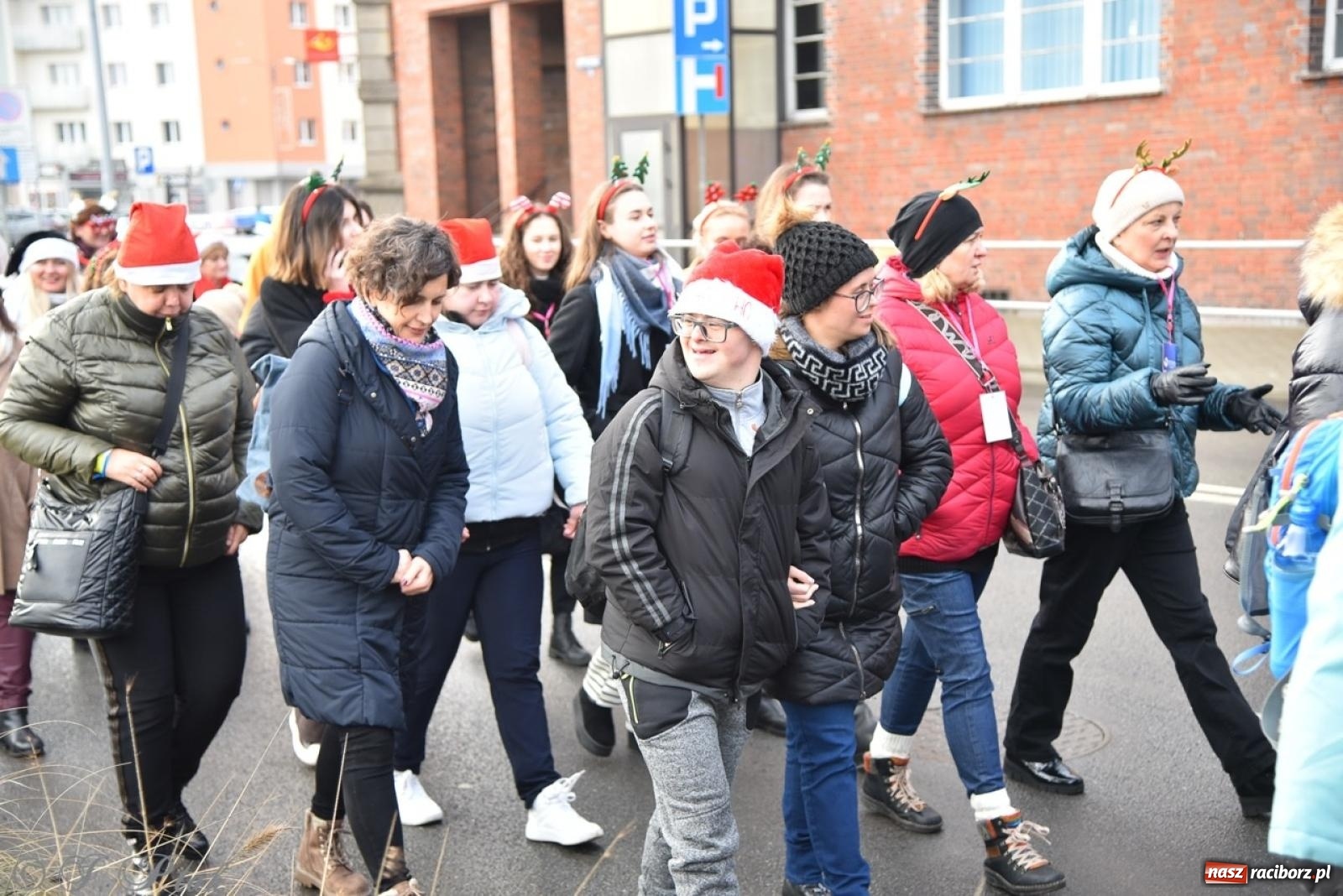 Zdjęcie w galerii na portalu naszraciborz.pl: Bajkowy Zamek Piastowski gościł Pociąg Świątecznych Marzeń [FOTO i WIDEO] wiadomości z regionu