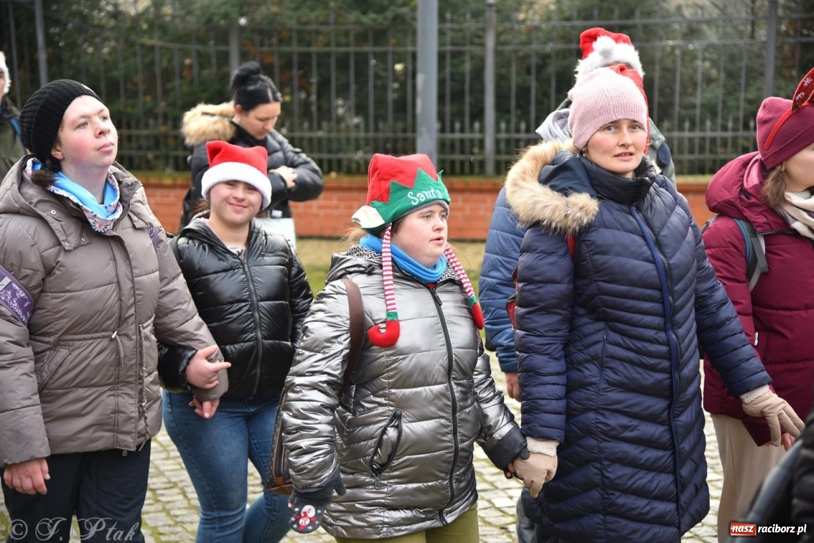 Zdjęcie w galerii na portalu naszraciborz.pl: Bajkowy Zamek Piastowski gościł Pociąg Świątecznych Marzeń [FOTO i WIDEO] wiadomości z regionu
