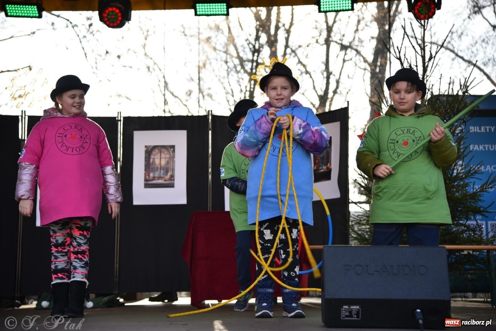 Zdjęcie w galerii na portalu naszraciborz.pl: Bajkowy Zamek Piastowski gościł Pociąg Świątecznych Marzeń [FOTO i WIDEO] wiadomości z regionu