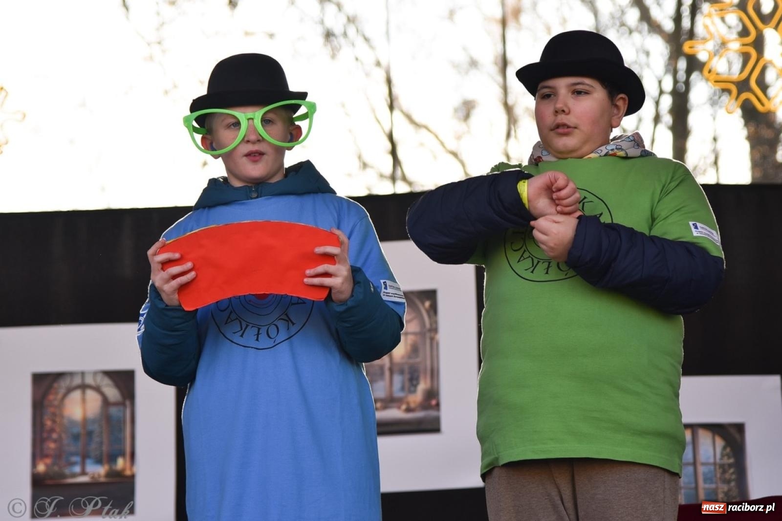 Zdjęcie w galerii na portalu naszraciborz.pl: Bajkowy Zamek Piastowski gościł Pociąg Świątecznych Marzeń [FOTO i WIDEO] wiadomości z regionu