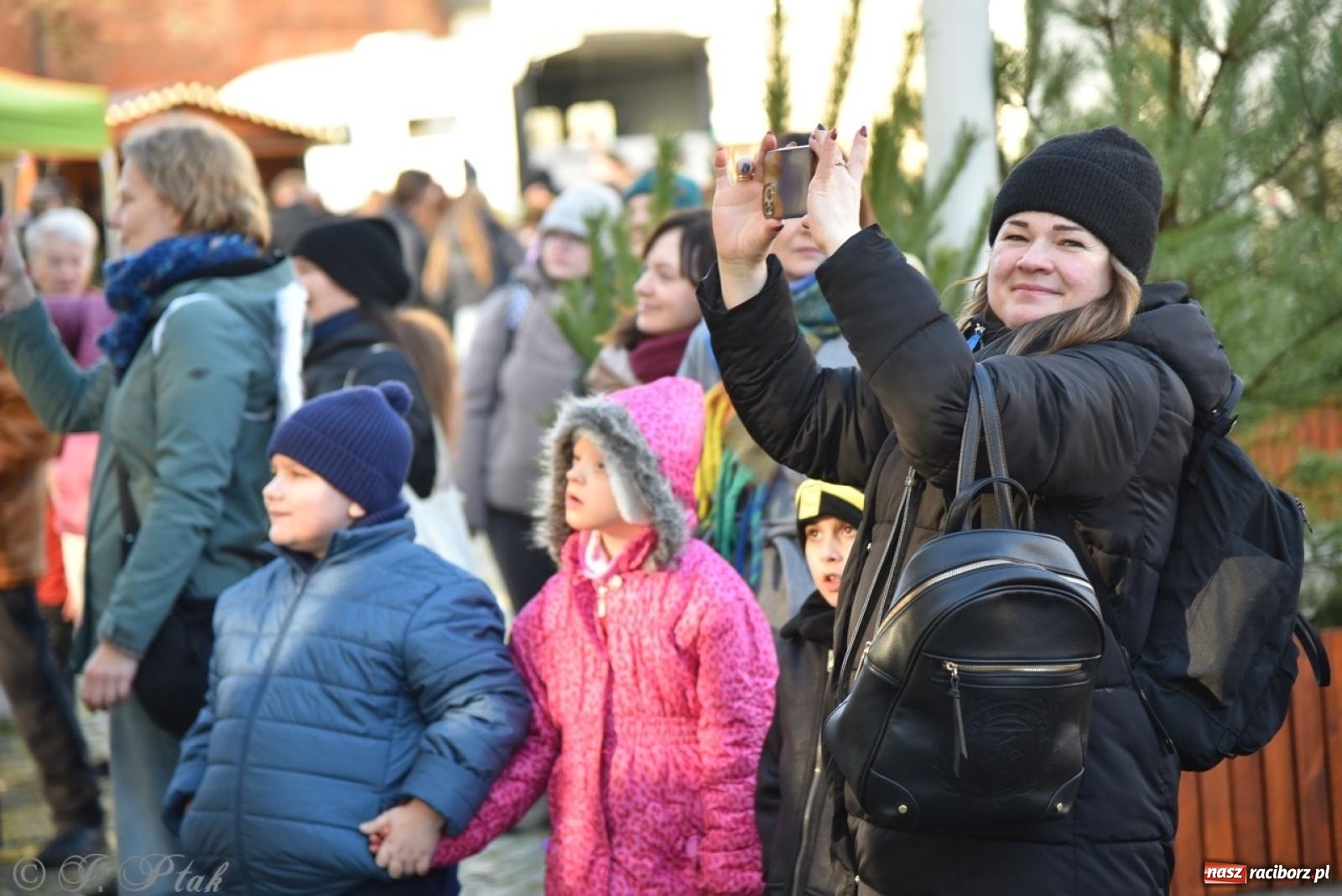 Zdjęcie w galerii na portalu naszraciborz.pl: Bajkowy Zamek Piastowski gościł Pociąg Świątecznych Marzeń [FOTO i WIDEO] wiadomości z regionu