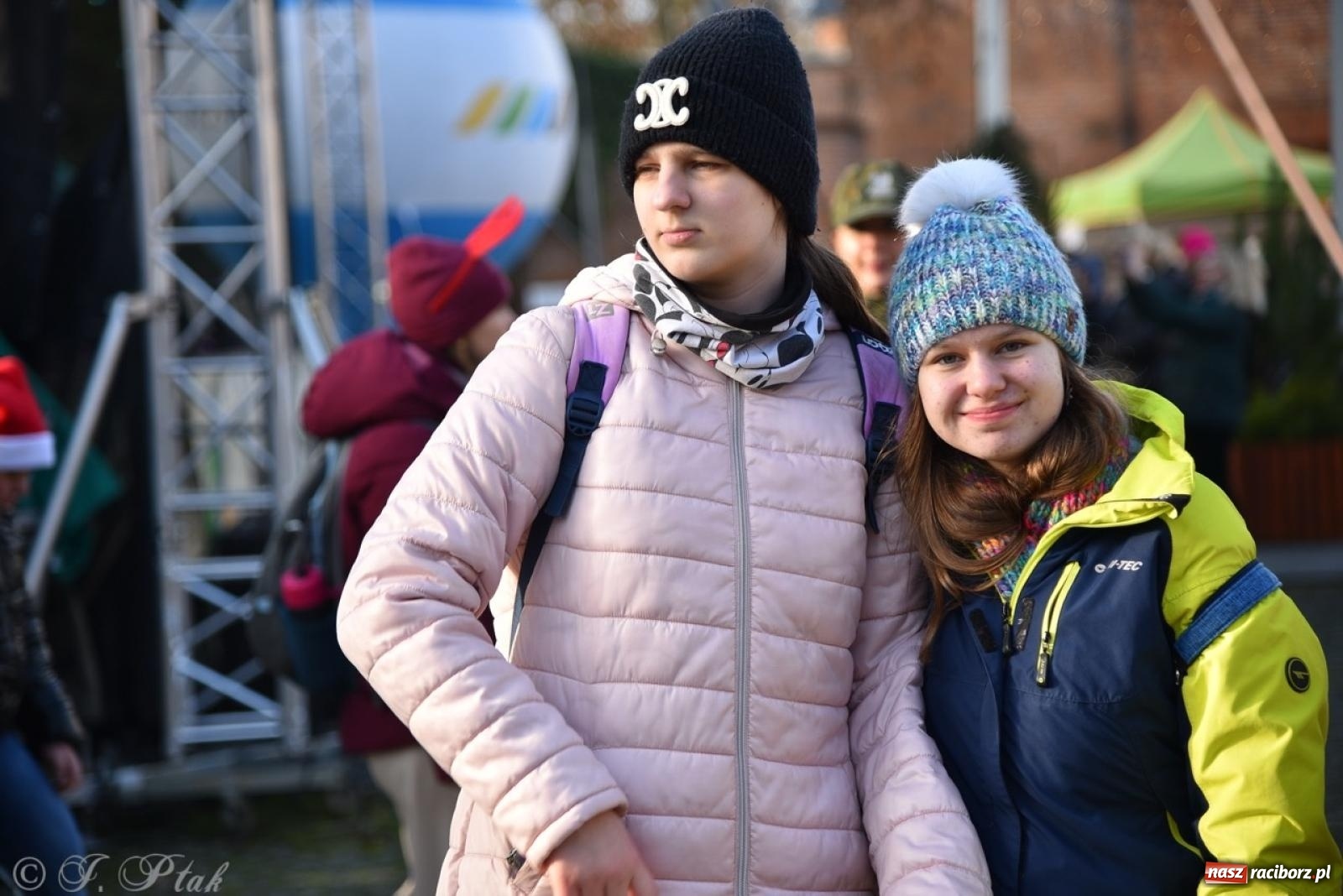 Zdjęcie w galerii na portalu naszraciborz.pl: Bajkowy Zamek Piastowski gościł Pociąg Świątecznych Marzeń [FOTO i WIDEO] wiadomości z regionu
