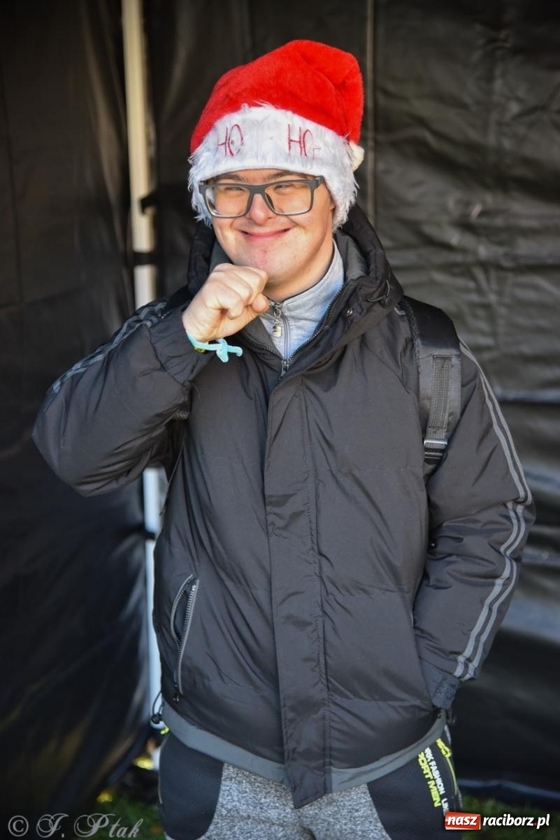 Zdjęcie w galerii na portalu naszraciborz.pl: Bajkowy Zamek Piastowski gościł Pociąg Świątecznych Marzeń [FOTO i WIDEO] wiadomości z regionu