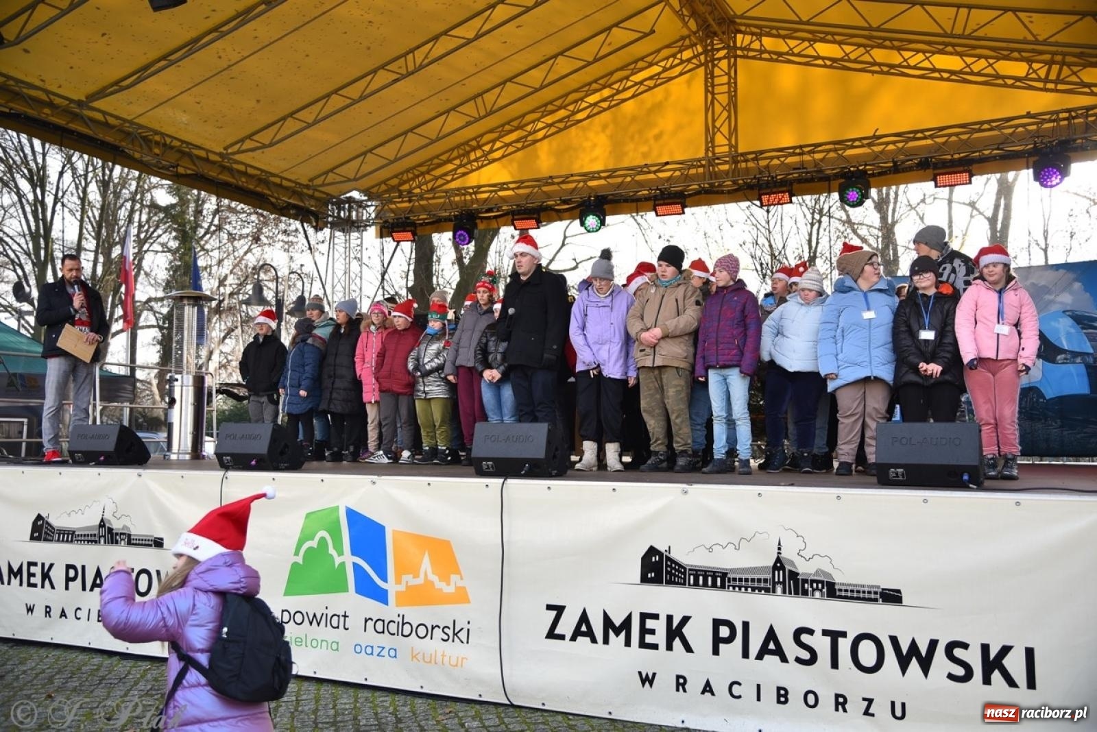 Zdjęcie w galerii na portalu naszraciborz.pl: Bajkowy Zamek Piastowski gościł Pociąg Świątecznych Marzeń [FOTO i WIDEO] wiadomości z regionu