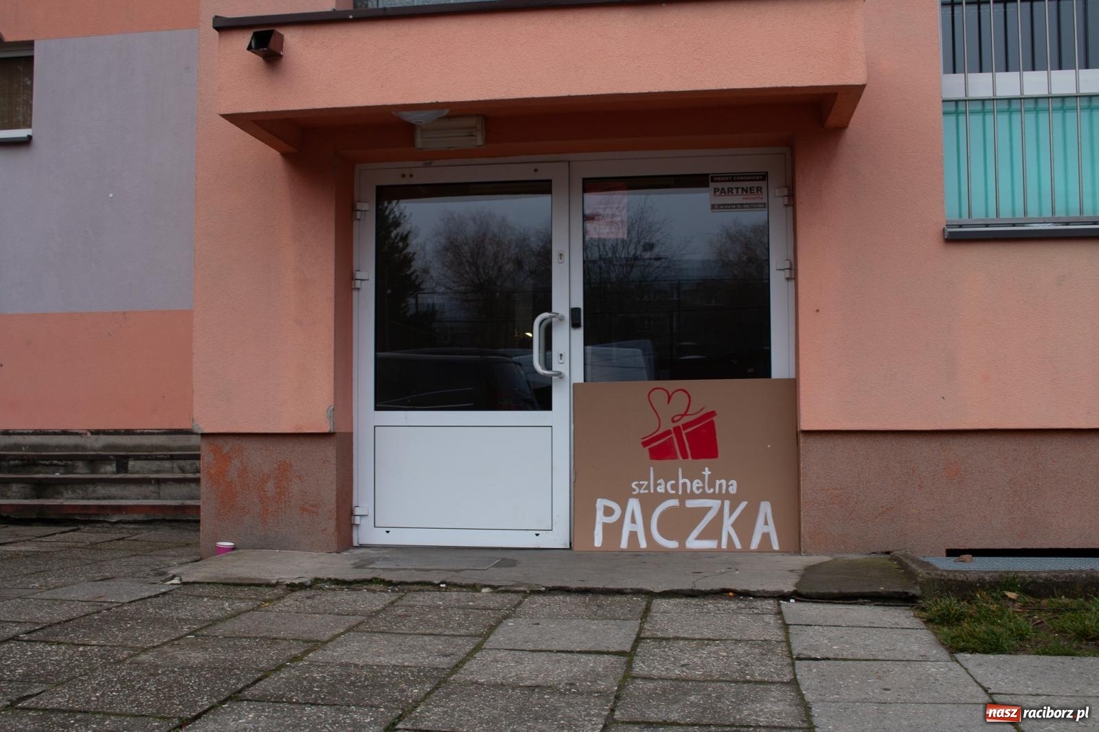 Zdjęcie w galerii na portalu naszraciborz.pl: Weekend Cudów Szlachetnej Paczki w Raciborzu – 26 rodzin otrzymało pomoc wiadomości z regionu