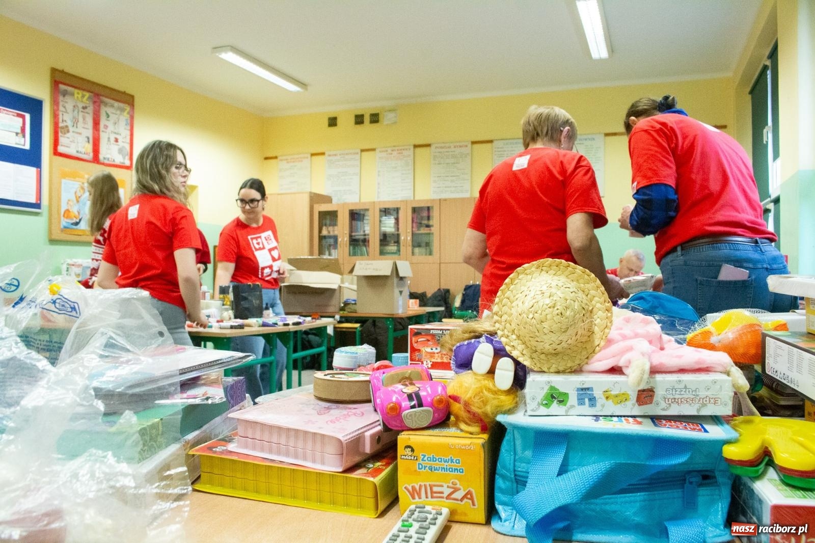 Zdjęcie w galerii na portalu naszraciborz.pl: Weekend Cudów Szlachetnej Paczki w Raciborzu – 26 rodzin otrzymało pomoc wiadomości z regionu