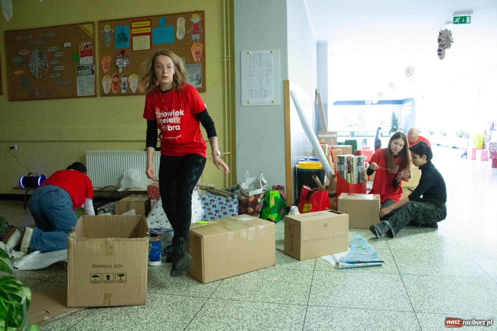 Zdjęcie w galerii na portalu naszraciborz.pl: Weekend Cudów Szlachetnej Paczki w Raciborzu – 26 rodzin otrzymało pomoc wiadomości z regionu