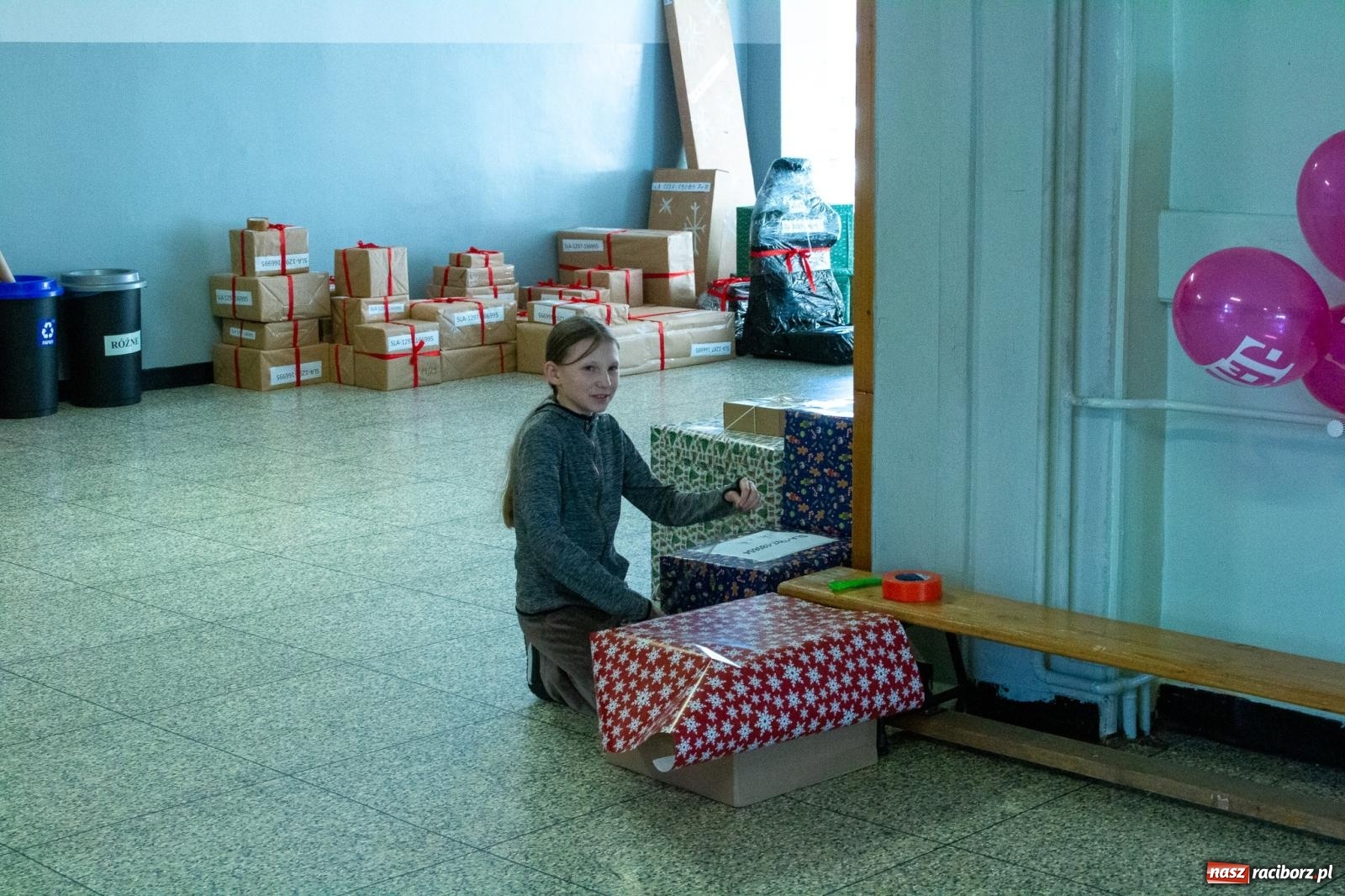 Zdjęcie w galerii na portalu naszraciborz.pl: Weekend Cudów Szlachetnej Paczki w Raciborzu – 26 rodzin otrzymało pomoc wiadomości z regionu