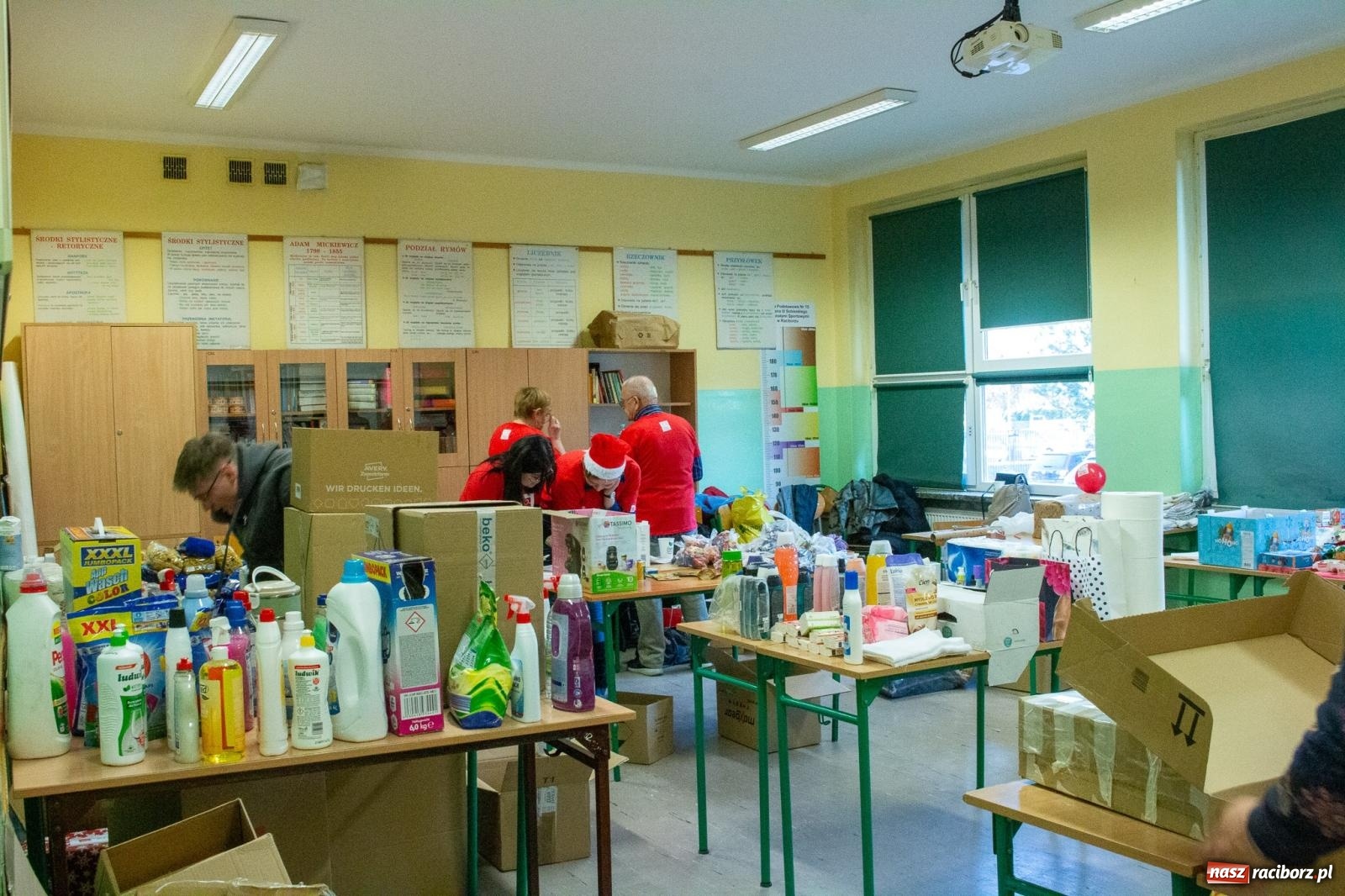 Zdjęcie w galerii na portalu naszraciborz.pl: Weekend Cudów Szlachetnej Paczki w Raciborzu – 26 rodzin otrzymało pomoc wiadomości z regionu