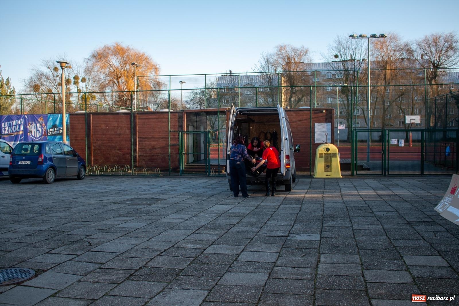 Zdjęcie w galerii na portalu naszraciborz.pl: Weekend Cudów Szlachetnej Paczki w Raciborzu – 26 rodzin otrzymało pomoc wiadomości z regionu