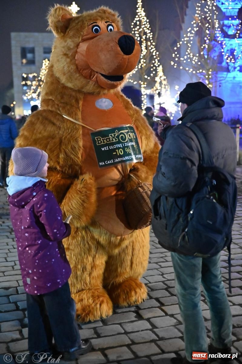 Zdjęcie w galerii na portalu naszraciborz.pl: Perspektywa. Muzyka i atrakcje na raciborskim rynku wiadomości z regionu