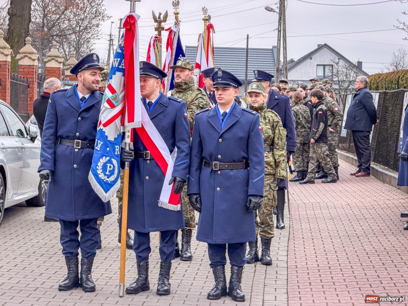 Zdjęcie w galerii na portalu naszraciborz.pl: W Brzeziu upamiętniono polskich policjantów – ofiary zbrodni katyńskiej [FOTO i WIDEO] wiadomości z regionu