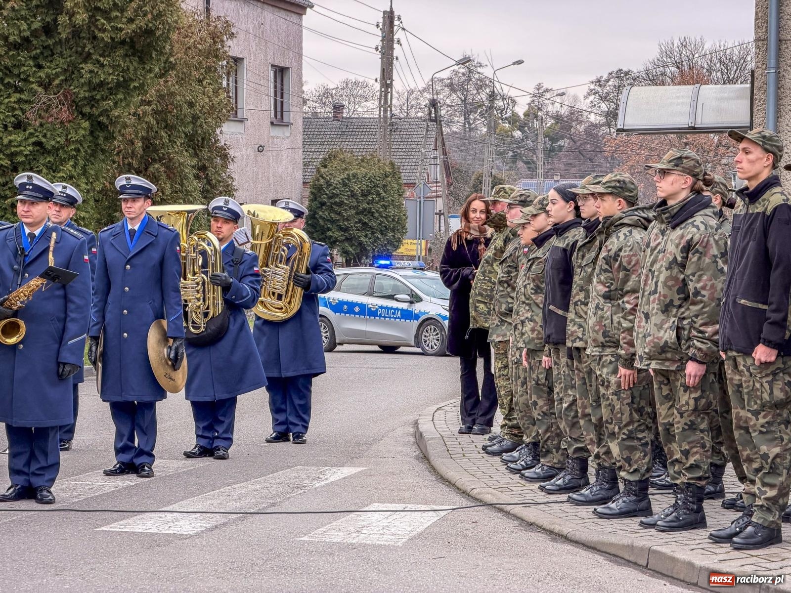 Zdjęcie w galerii na portalu naszraciborz.pl: W Brzeziu upamiętniono polskich policjantów – ofiary zbrodni katyńskiej [FOTO i WIDEO] wiadomości z regionu