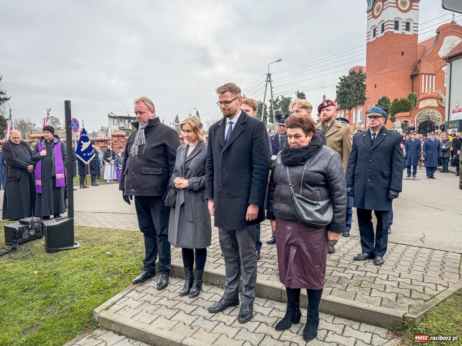 Zdjęcie w galerii na portalu naszraciborz.pl: W Brzeziu upamiętniono polskich policjantów – ofiary zbrodni katyńskiej [FOTO i WIDEO] wiadomości z regionu