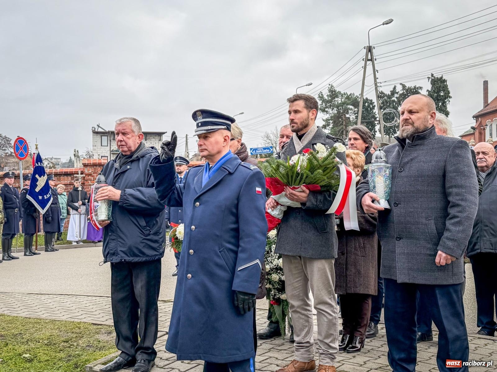 Zdjęcie w galerii na portalu naszraciborz.pl: W Brzeziu upamiętniono polskich policjantów – ofiary zbrodni katyńskiej [FOTO i WIDEO] wiadomości z regionu