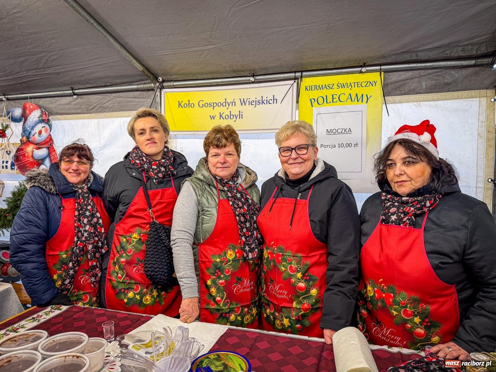 Zdjęcie w galerii na portalu naszraciborz.pl: Kiermasz świąteczny w Kornowacu w nowej przestrzeni i z nową oprawą [FOTO i WIDEO] wiadomości z regionu