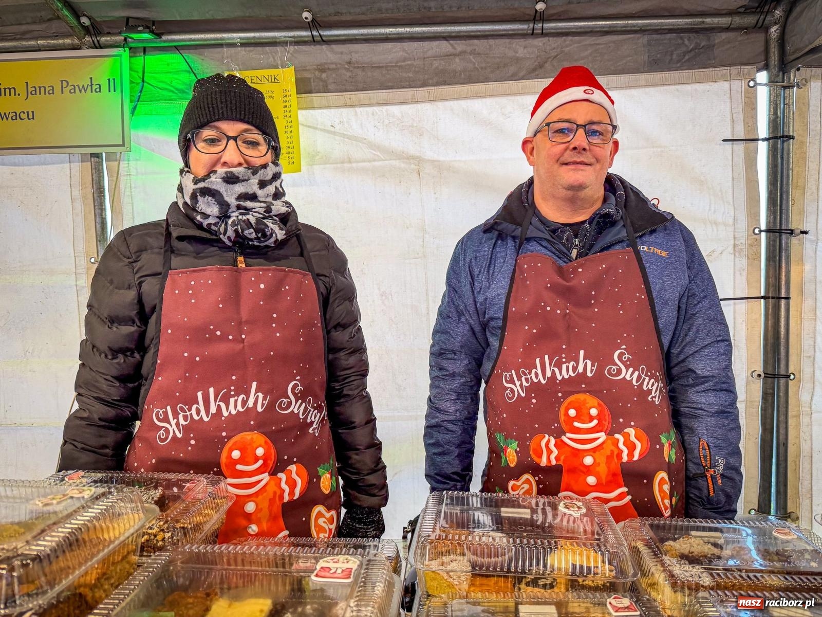 Zdjęcie w galerii na portalu naszraciborz.pl: Kiermasz świąteczny w Kornowacu w nowej przestrzeni i z nową oprawą [FOTO i WIDEO] wiadomości z regionu