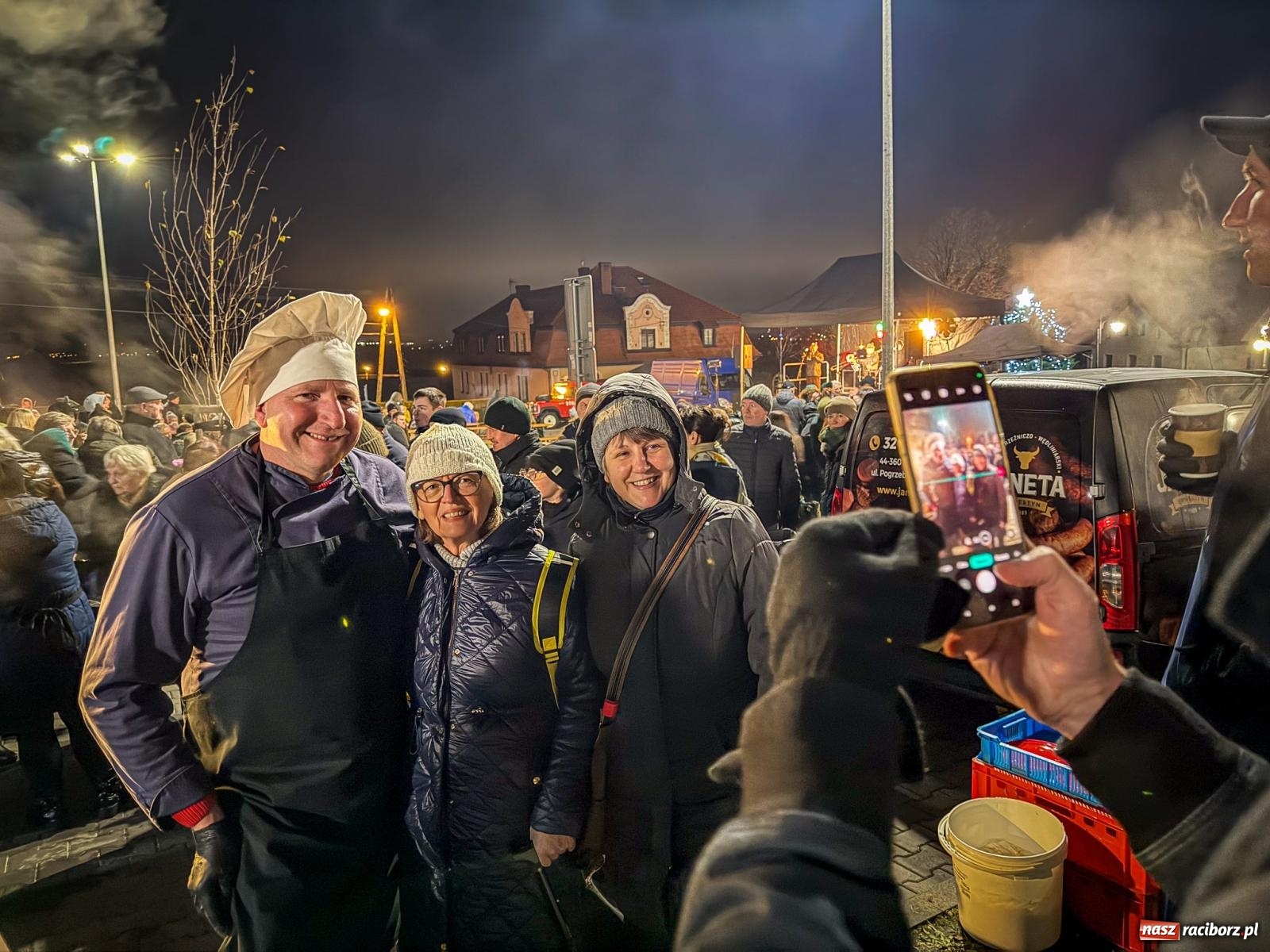 Zdjęcie w galerii na portalu naszraciborz.pl: Kwaśnica w kotle i Kwaśnica na scenie. Niedziela Gaudete w Brzeziu [FOTO i WIDEO] wiadomości z regionu