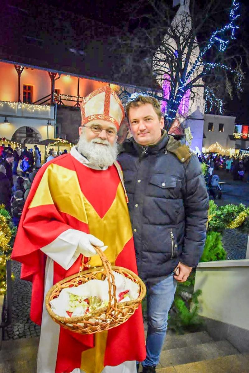 Zdjęcie w galerii na portalu naszraciborz.pl: Prawdziwe oblężenie Zamku Piastowskiego. Bajkowy Zamek 2025 zakończony z rozmachem [FOTO i WIDEO] wiadomości z regionu