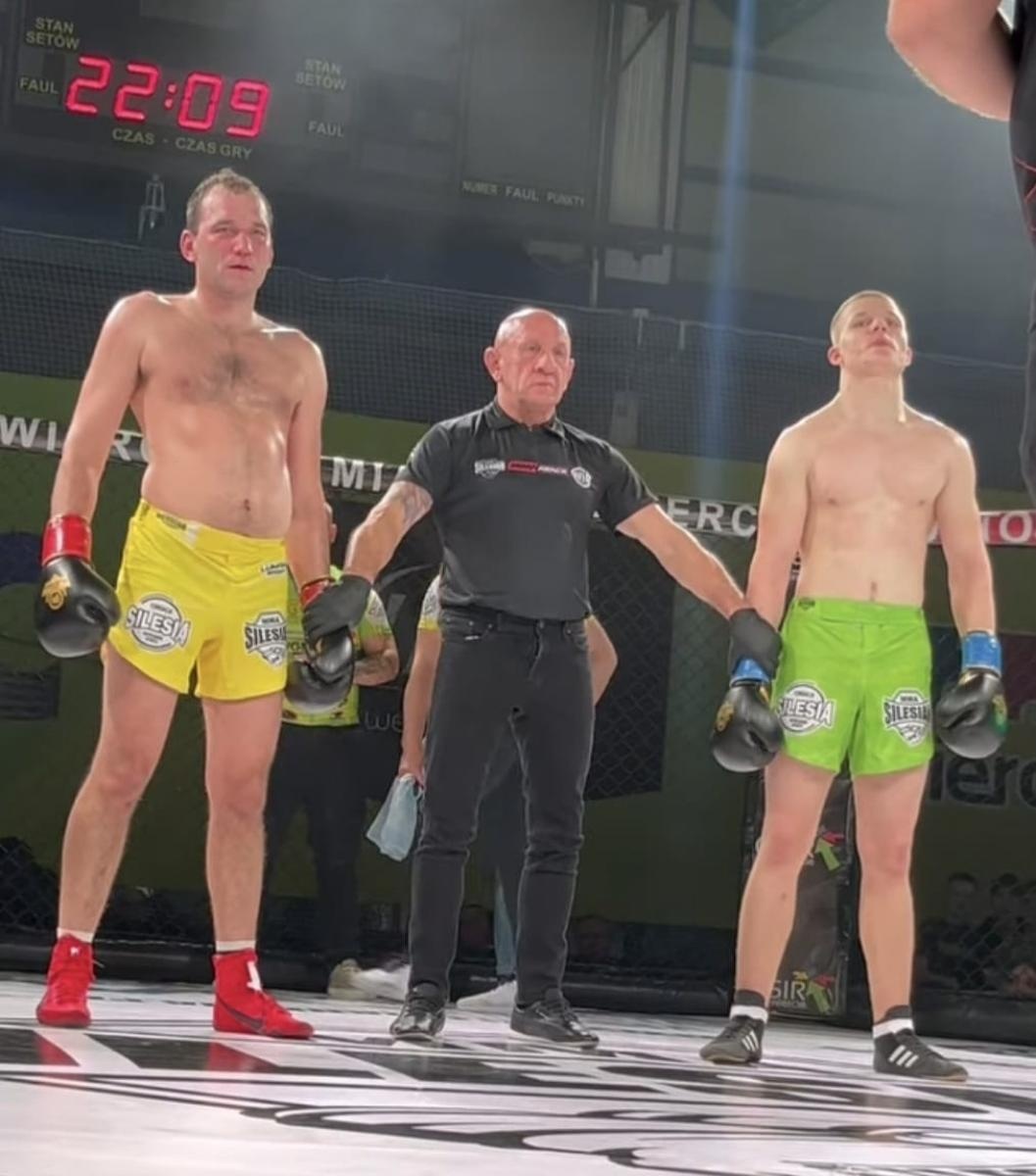 Zdjęcie w galerii na portalu naszraciborz.pl: Debiuty zawodników z Raciborza na gali Silesian MMA 24 w Zawierciu wiadomości z regionu
