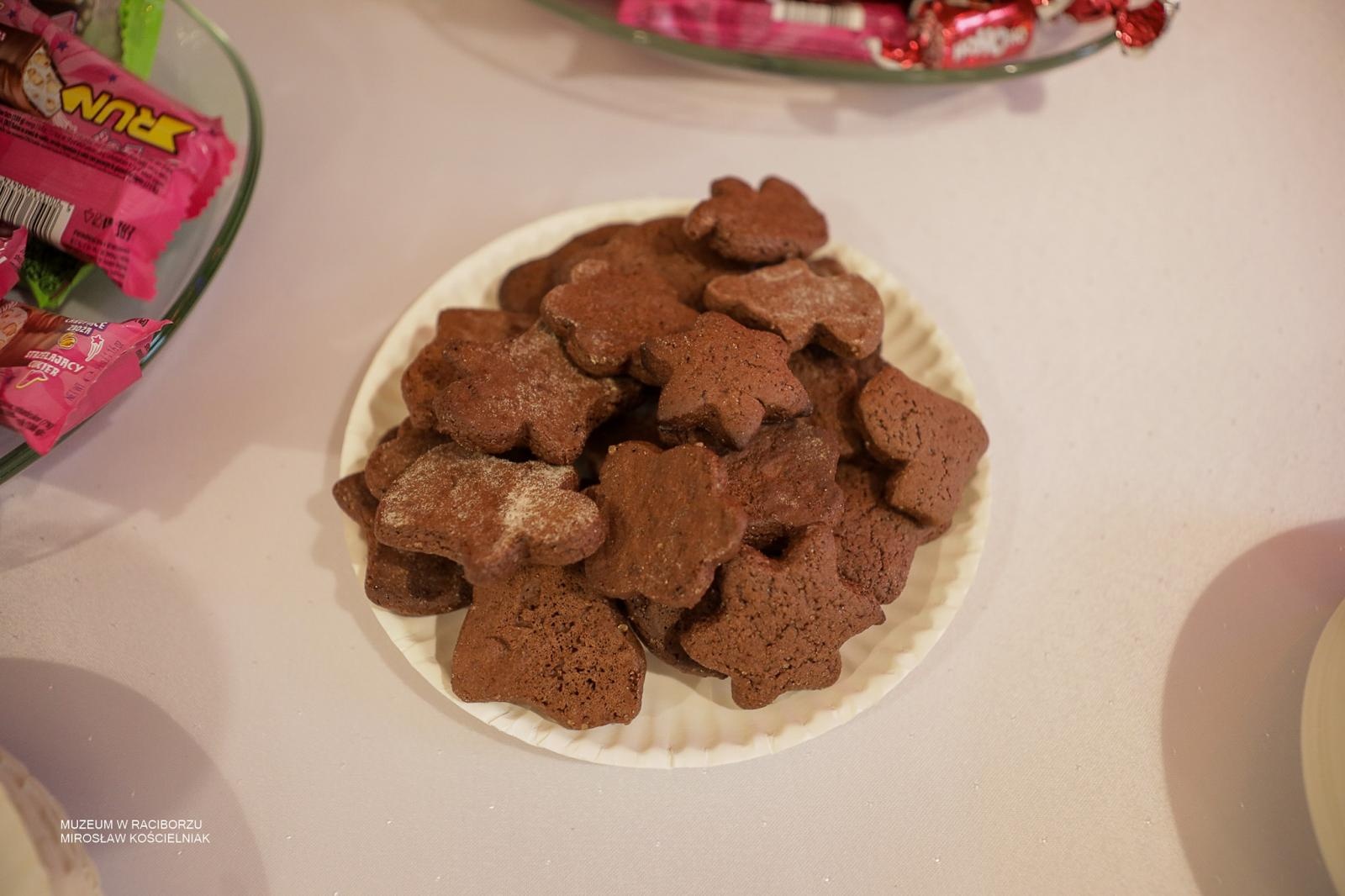 Zdjęcie w galerii na portalu naszraciborz.pl: Warsztaty pieczenia pierników w Raciborzu i Hulczynie zakończyły projekt polsko-czeski wiadomości z regionu