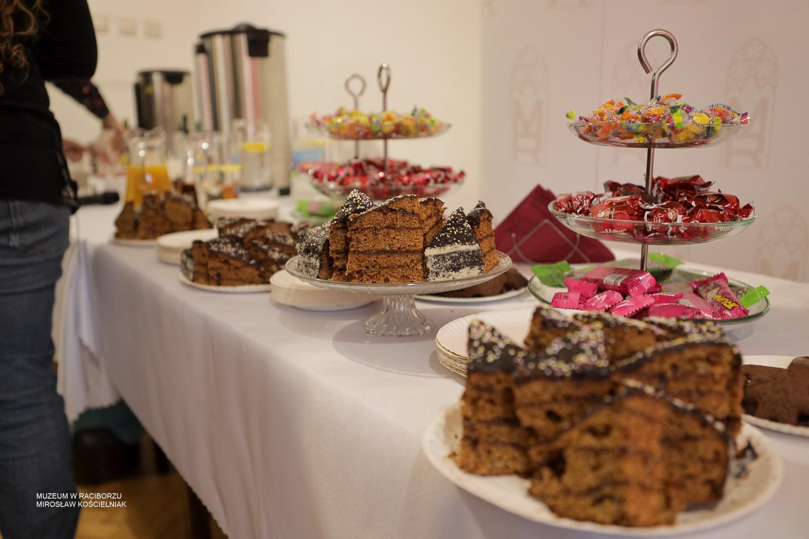 Zdjęcie w galerii na portalu naszraciborz.pl: Warsztaty pieczenia pierników w Raciborzu i Hulczynie zakończyły projekt polsko-czeski wiadomości z regionu