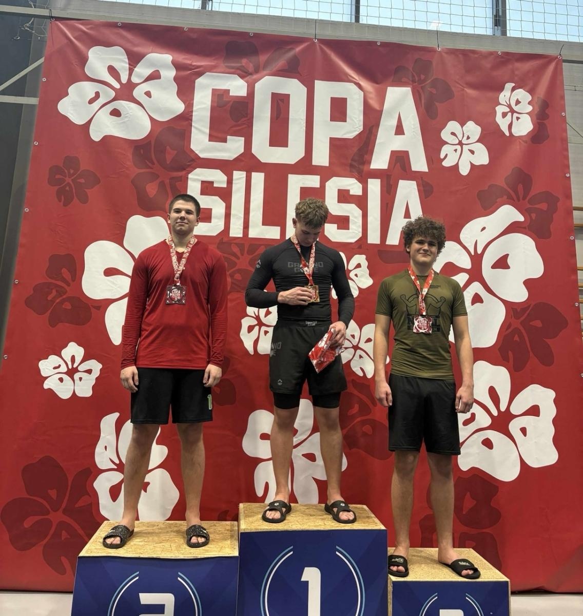 Zdjęcie w galerii na portalu naszraciborz.pl: Zawodnicy Klubu Sportów Walki Łamator z sukcesami na Copa Silesia 11 w Gliwicach wiadomości z regionu