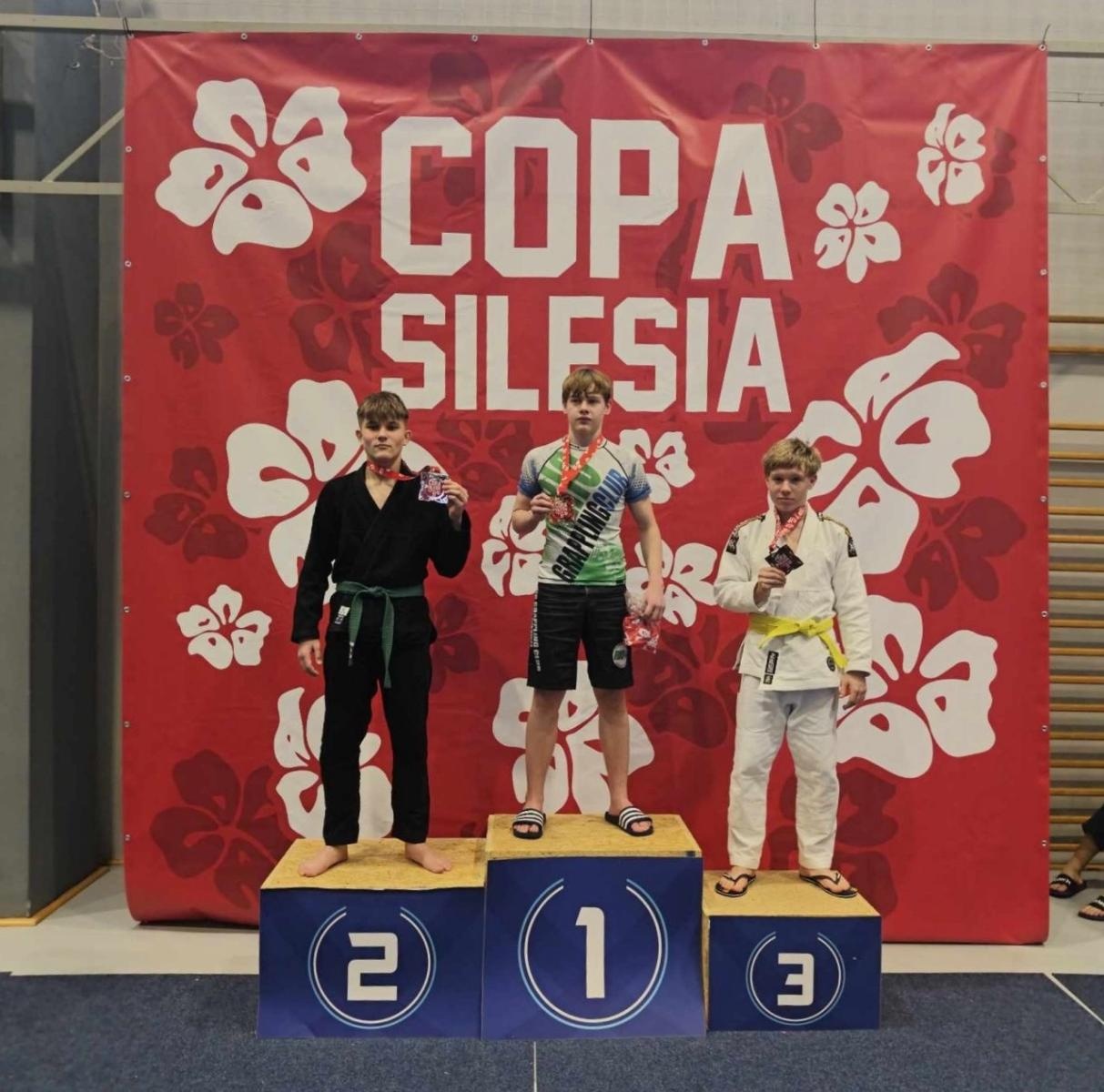 Zdjęcie w galerii na portalu naszraciborz.pl: Zawodnicy Klubu Sportów Walki Łamator z sukcesami na Copa Silesia 11 w Gliwicach wiadomości z regionu