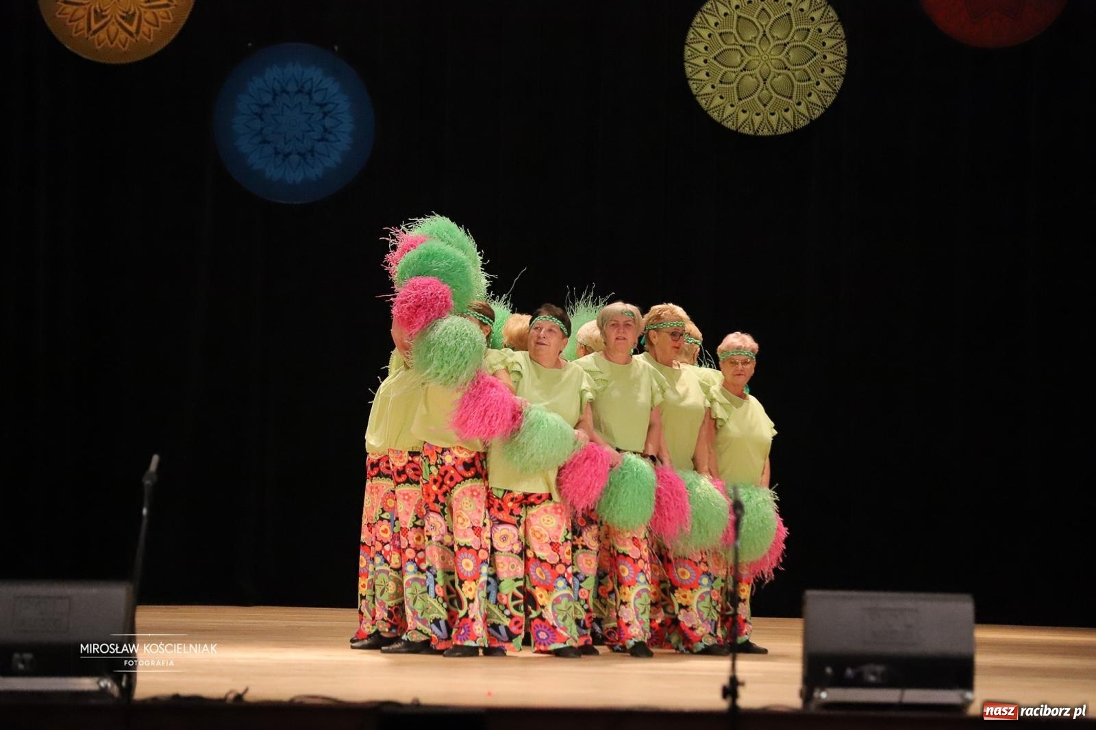 Zdjęcie w galerii na portalu naszraciborz.pl: Rekordowe wsparcie dla Stasia. Koncert charytatywny Stowarzyszenia Źródło w RCK wiadomości z regionu