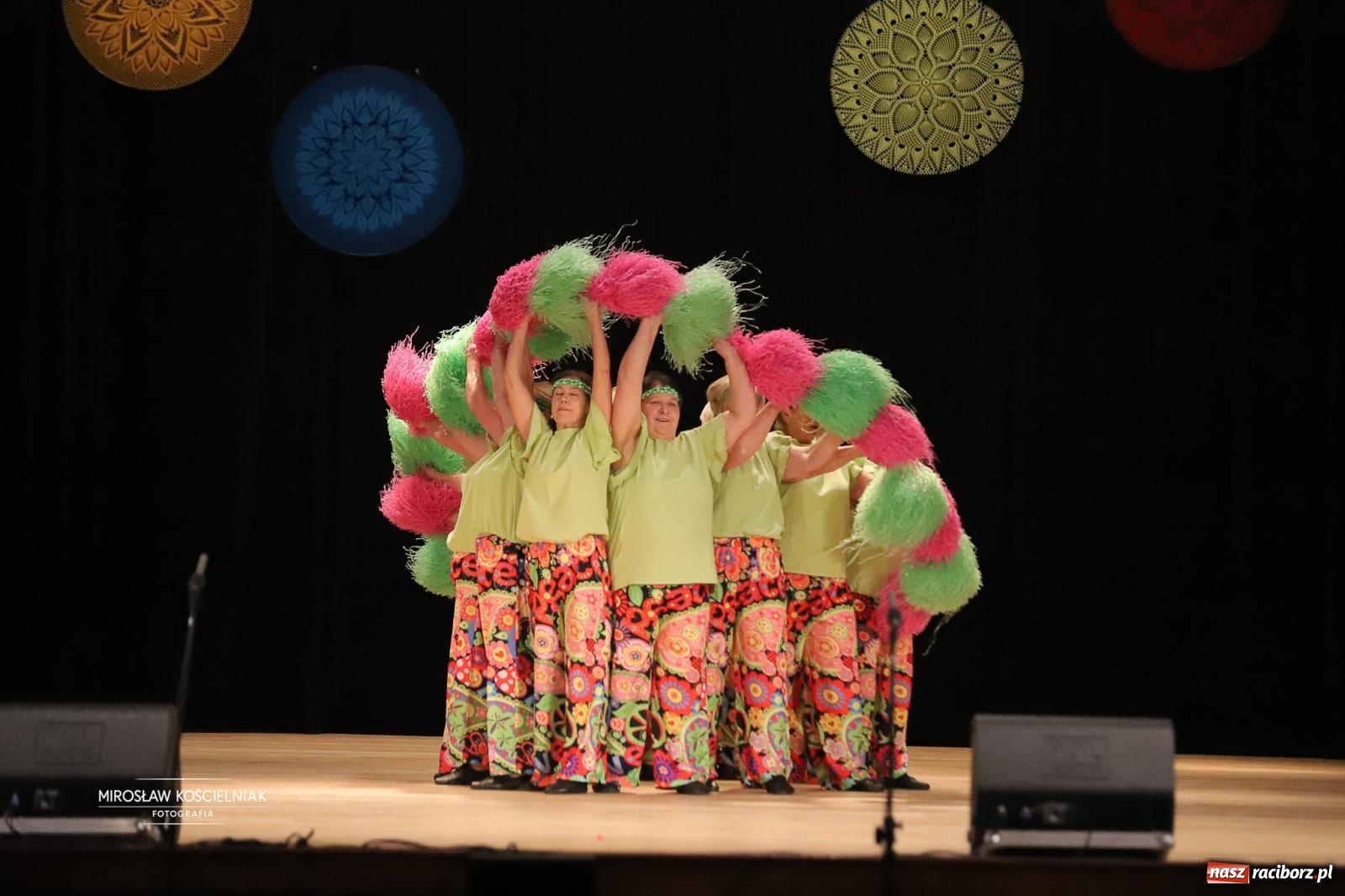 Zdjęcie w galerii na portalu naszraciborz.pl: Rekordowe wsparcie dla Stasia. Koncert charytatywny Stowarzyszenia Źródło w RCK wiadomości z regionu