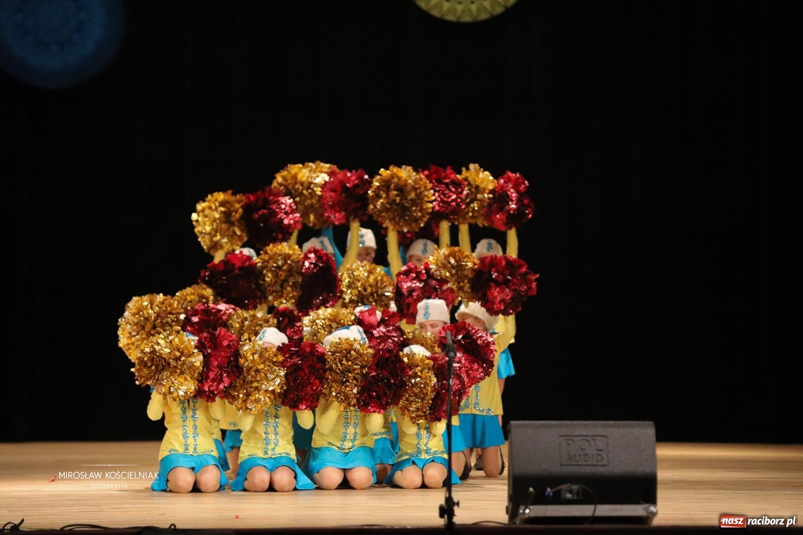 Zdjęcie w galerii na portalu naszraciborz.pl: Rekordowe wsparcie dla Stasia. Koncert charytatywny Stowarzyszenia Źródło w RCK wiadomości z regionu