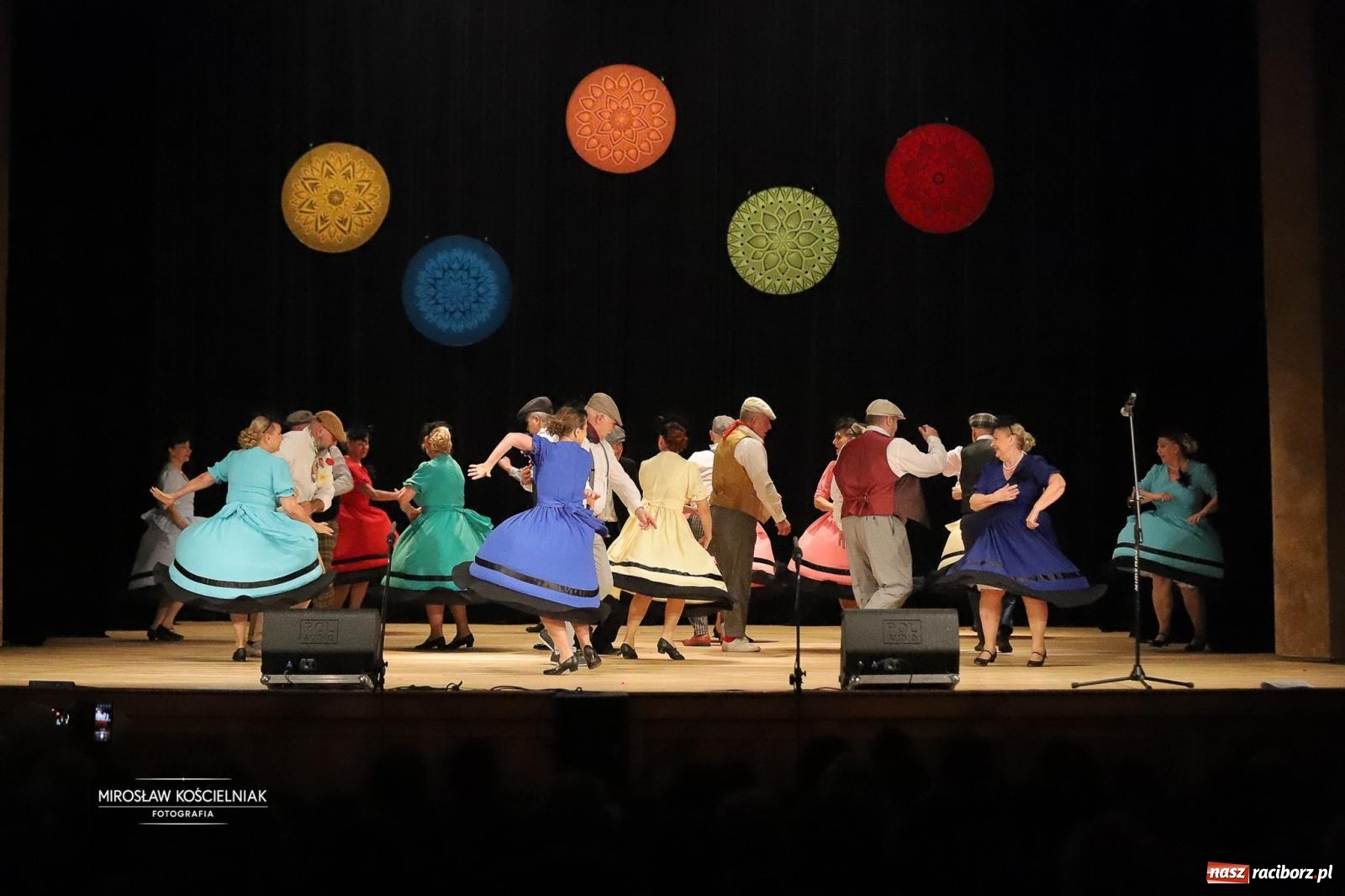 Zdjęcie w galerii na portalu naszraciborz.pl: Rekordowe wsparcie dla Stasia. Koncert charytatywny Stowarzyszenia Źródło w RCK wiadomości z regionu