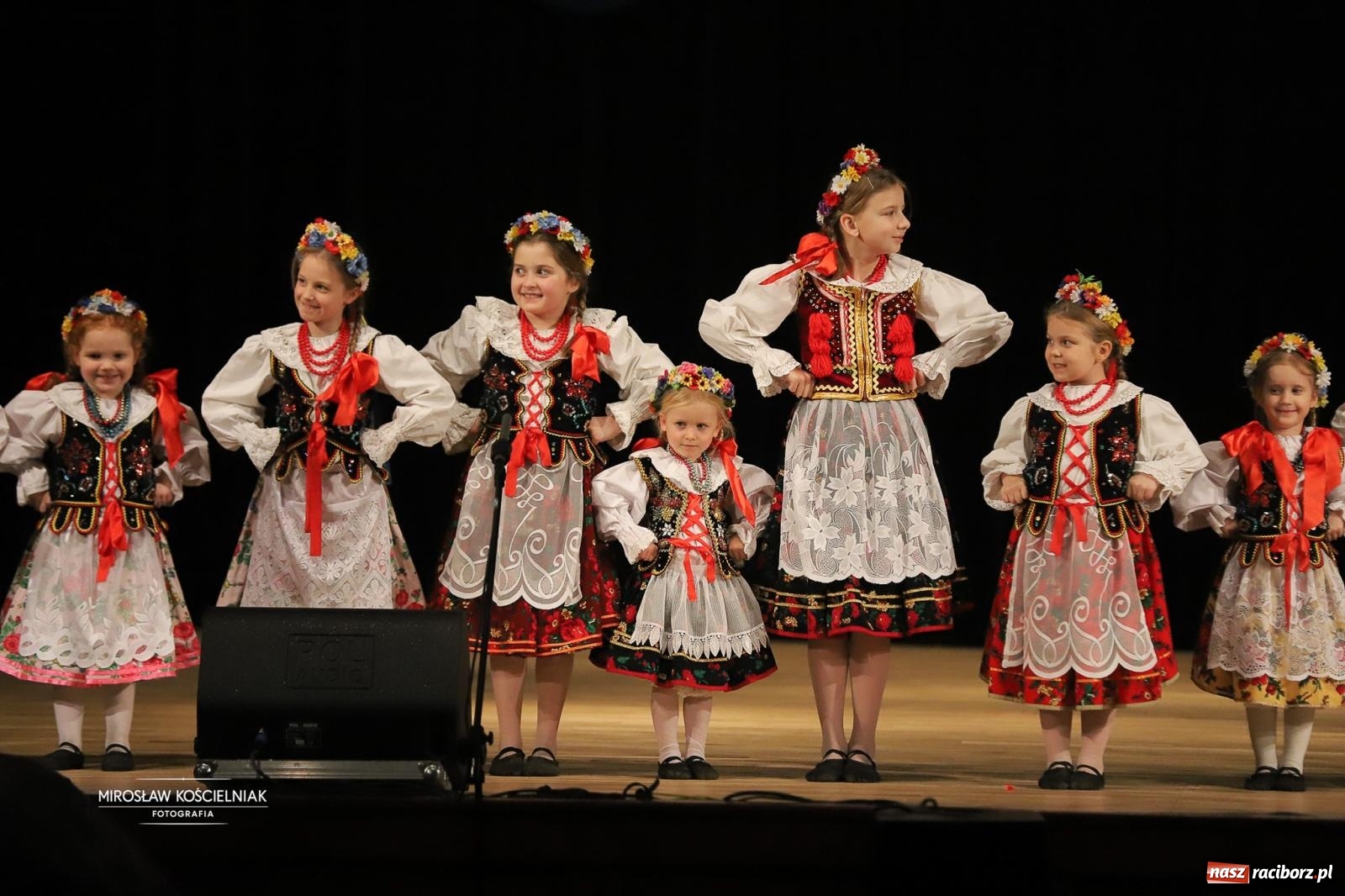Zdjęcie w galerii na portalu naszraciborz.pl: Rekordowe wsparcie dla Stasia. Koncert charytatywny Stowarzyszenia Źródło w RCK wiadomości z regionu