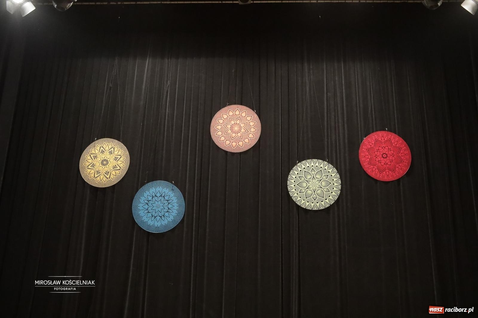 Zdjęcie w galerii na portalu naszraciborz.pl: Rekordowe wsparcie dla Stasia. Koncert charytatywny Stowarzyszenia Źródło w RCK wiadomości z regionu