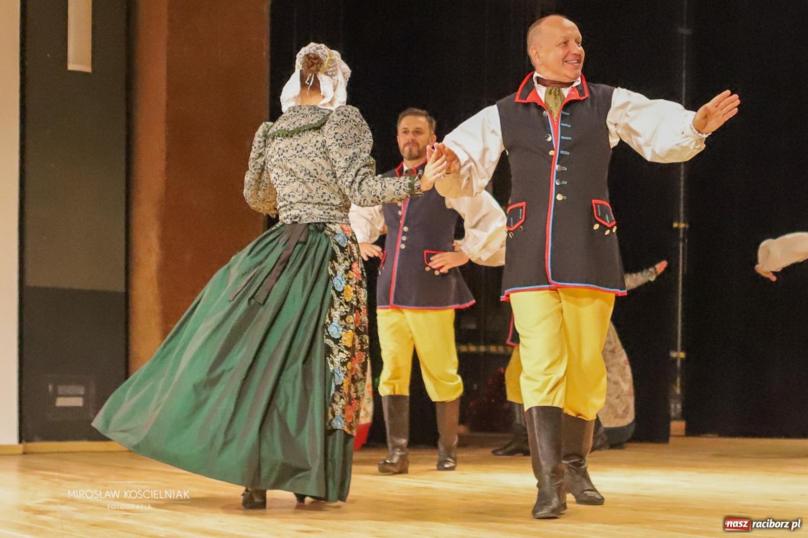 Zdjęcie w galerii na portalu naszraciborz.pl: Rekordowe wsparcie dla Stasia. Koncert charytatywny Stowarzyszenia Źródło w RCK wiadomości z regionu