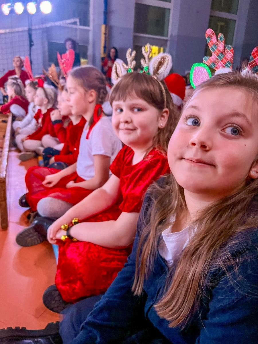 Zdjęcie w galerii na portalu naszraciborz.pl: Świąteczny Kiermasz w Szkole Podstawowej nr 13 [FOTO] wiadomości z regionu