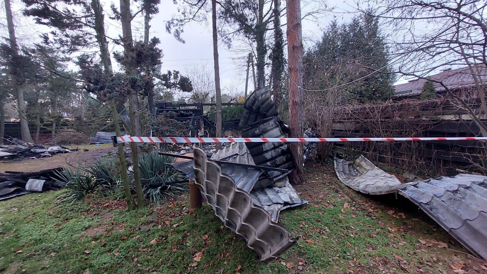 Zdjęcie w galerii na portalu naszraciborz.pl: Seria groźnych interwencji strażaków w powiecie. Pożary i wypadek przy słupie energetycznym [FOTO]  wiadomości z regionu