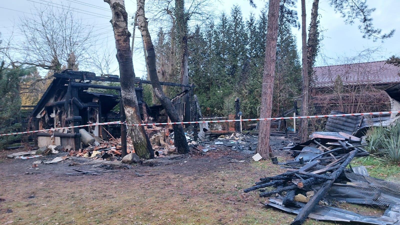 Zdjęcie w galerii na portalu naszraciborz.pl: Seria groźnych interwencji strażaków w powiecie. Pożary i wypadek przy słupie energetycznym [FOTO]  wiadomości z regionu