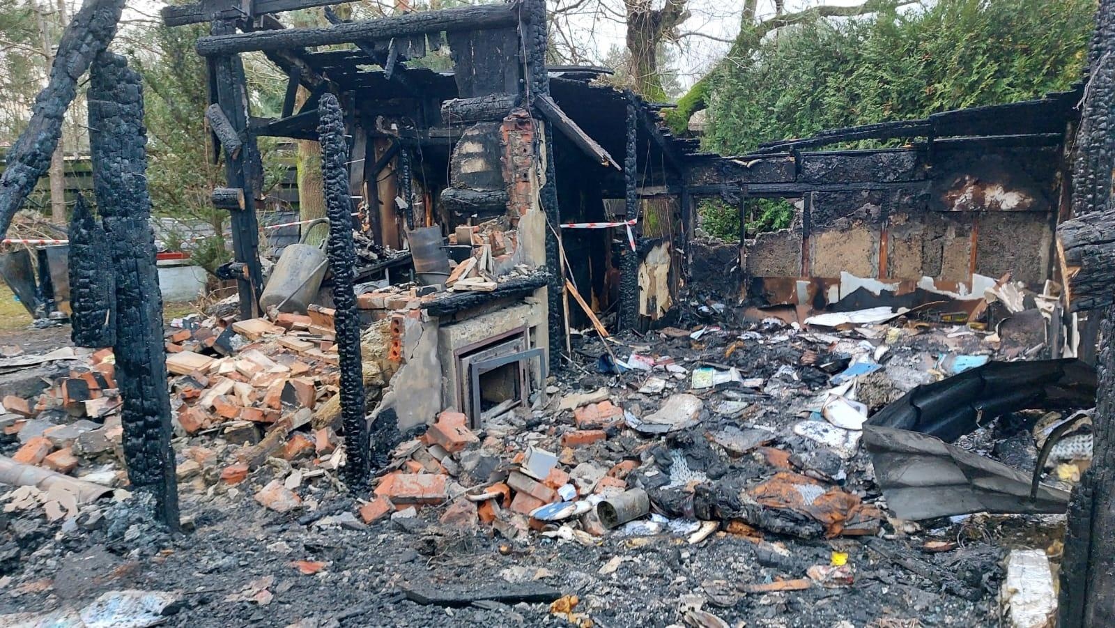 Zdjęcie w galerii na portalu naszraciborz.pl: Seria groźnych interwencji strażaków w powiecie. Pożary i wypadek przy słupie energetycznym [FOTO]  wiadomości z regionu