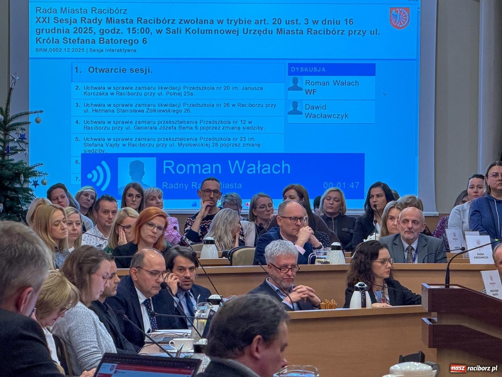 Zdjęcie w galerii na portalu naszraciborz.pl: Polowy i Fita powiedzieli STOP. Zmiany w oświacie wstrzymane, sesja bez kworum wiadomości z regionu