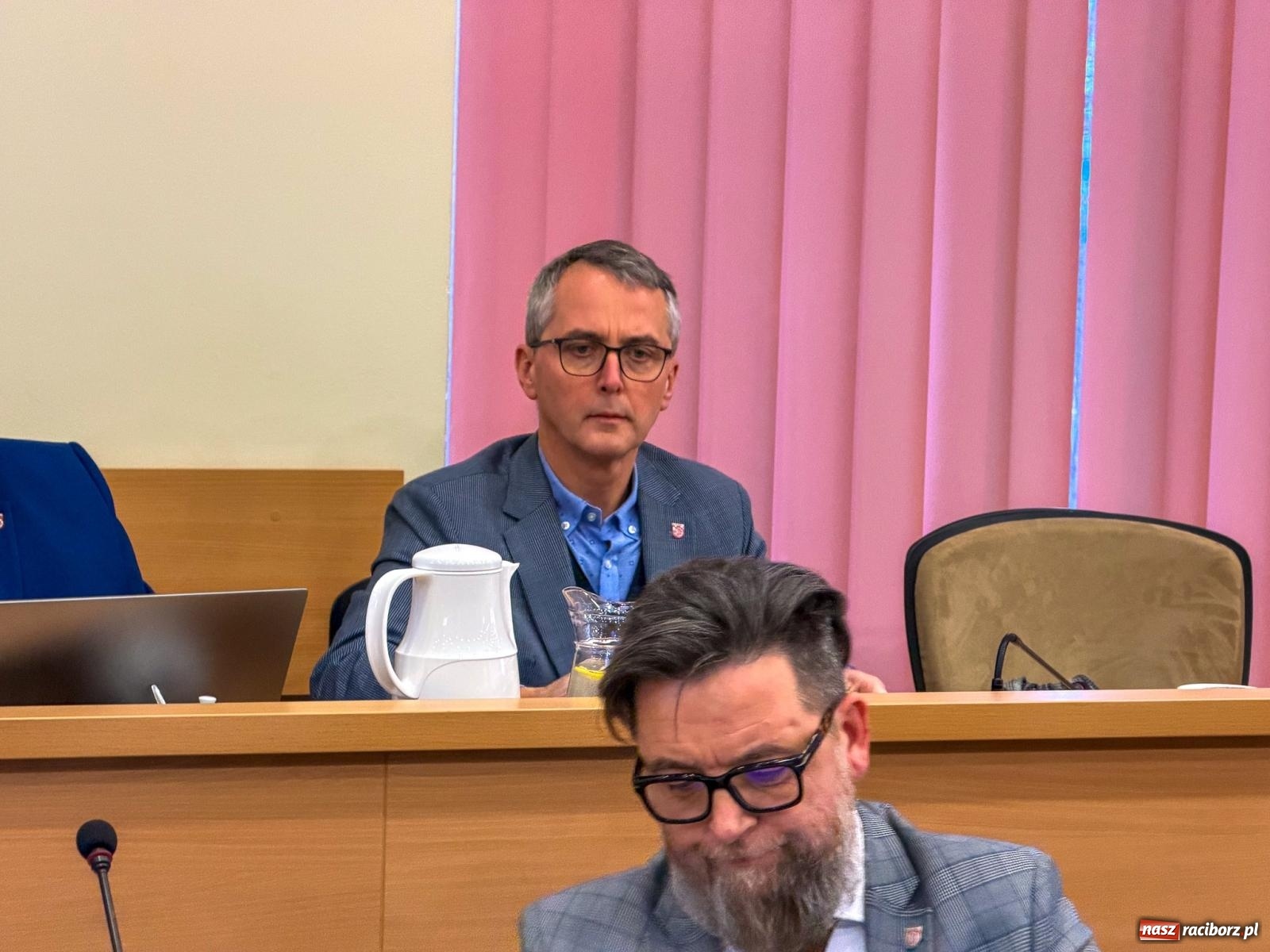 Zdjęcie w galerii na portalu naszraciborz.pl: Polowy i Fita powiedzieli STOP. Zmiany w oświacie wstrzymane, sesja bez kworum wiadomości z regionu