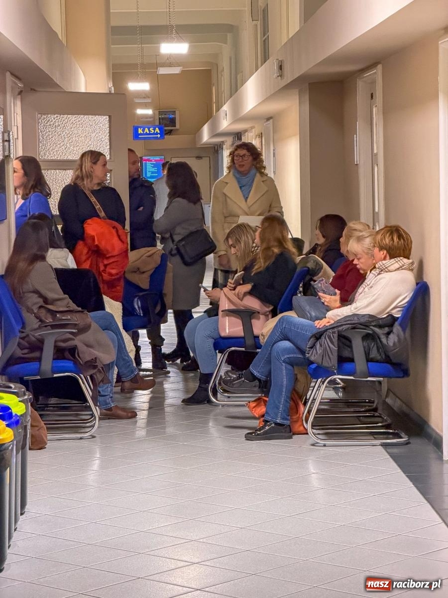 Zdjęcie w galerii na portalu naszraciborz.pl: Polowy i Fita powiedzieli STOP. Zmiany w oświacie wstrzymane, sesja bez kworum wiadomości z regionu