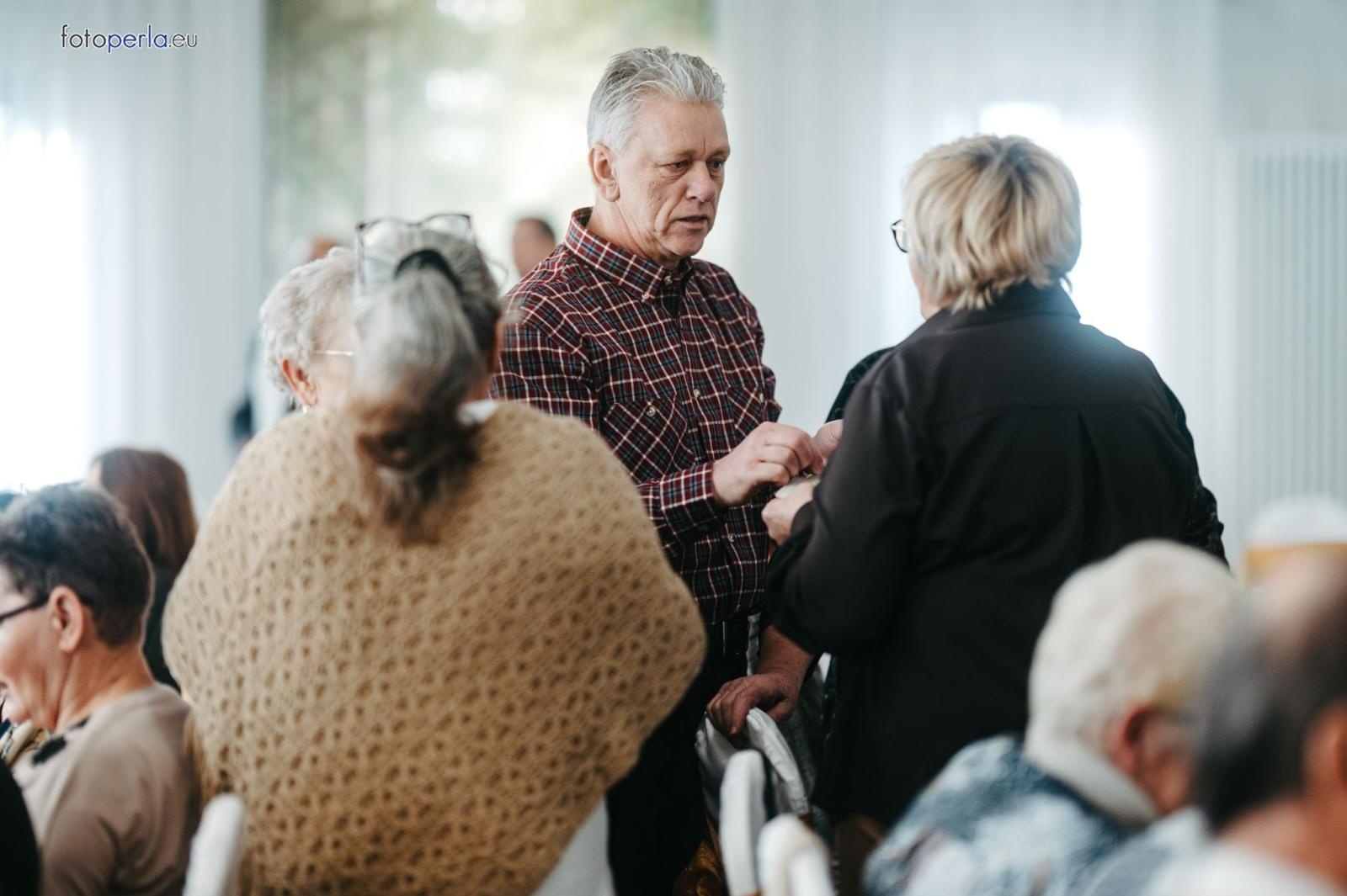 Zdjęcie w galerii na portalu naszraciborz.pl: Świąteczne spotkanie opłatkowe dla mieszkańców Gminy Krzanowice wiadomości z regionu