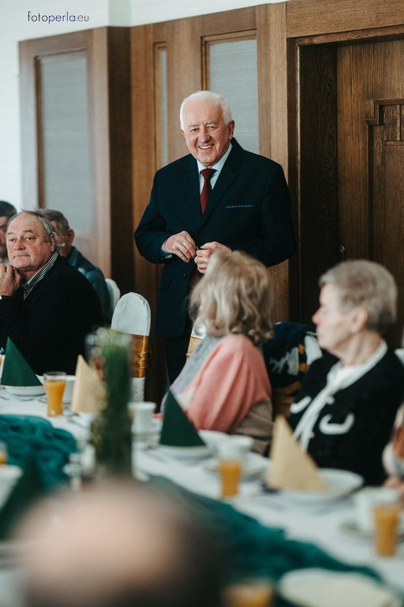 Zdjęcie w galerii na portalu naszraciborz.pl: Świąteczne spotkanie opłatkowe dla mieszkańców Gminy Krzanowice wiadomości z regionu