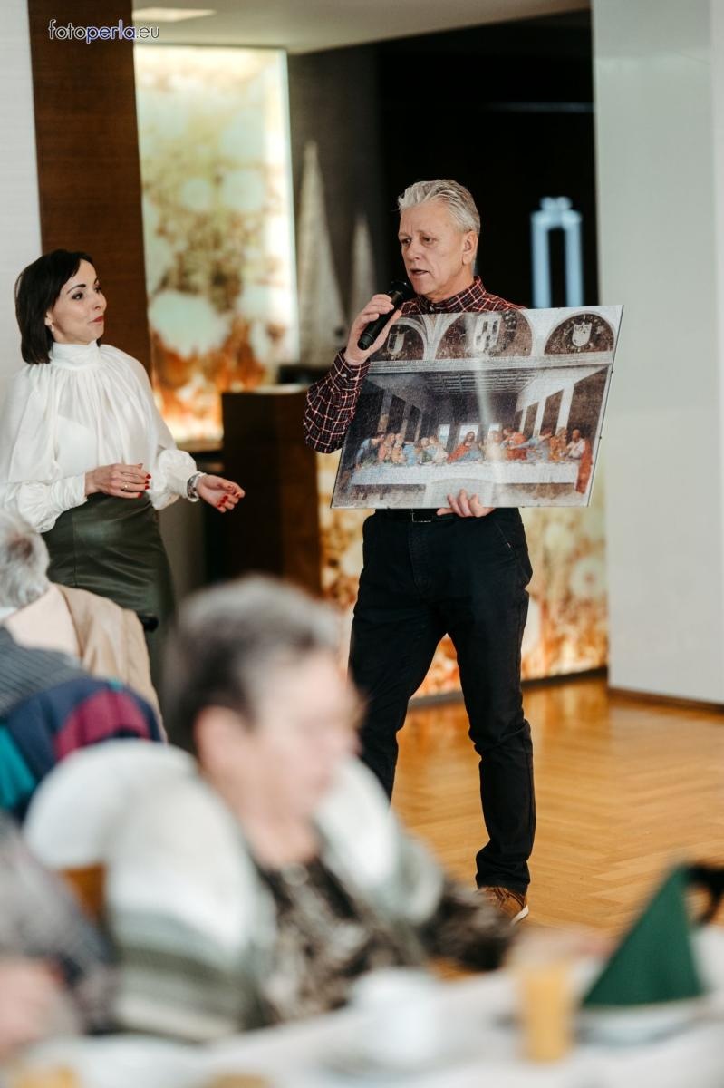 Zdjęcie w galerii na portalu naszraciborz.pl: Świąteczne spotkanie opłatkowe dla mieszkańców Gminy Krzanowice wiadomości z regionu