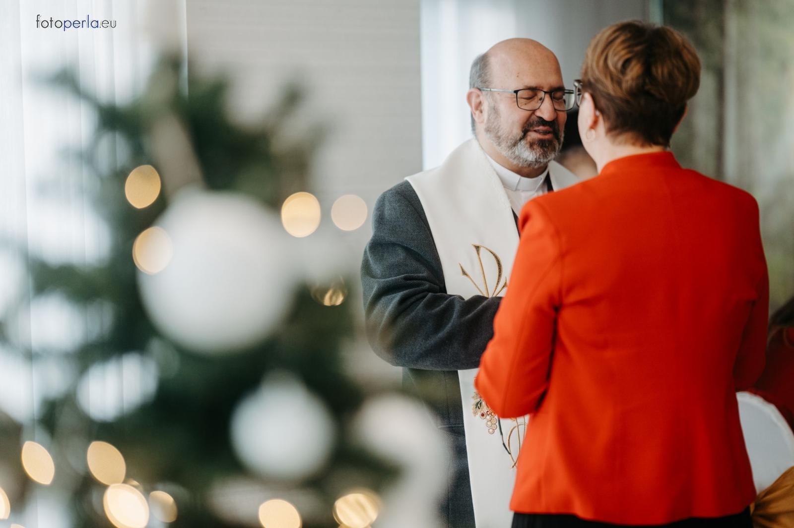 Zdjęcie w galerii na portalu naszraciborz.pl: Świąteczne spotkanie opłatkowe dla mieszkańców Gminy Krzanowice wiadomości z regionu