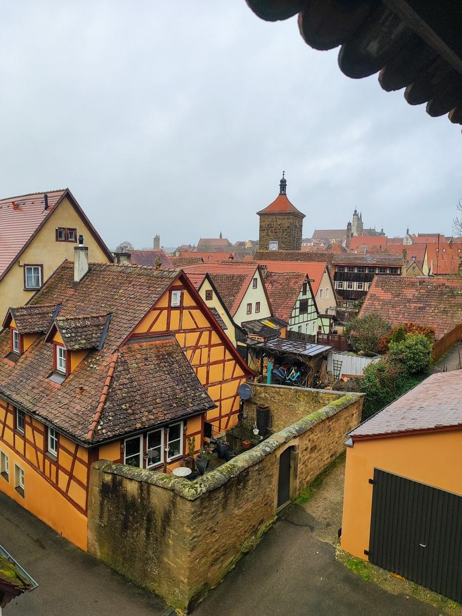 Zdjęcie w galerii na portalu naszraciborz.pl: Polsko-niemiecka wymiana młodzieży w świątecznej atmosferze – uczniowie SP18 z wizytą w Roth wiadomości z regionu