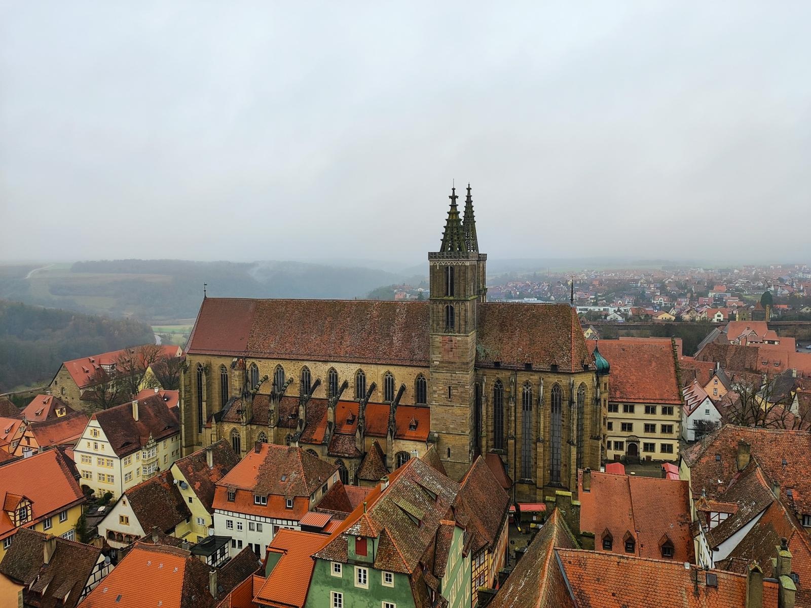 Zdjęcie w galerii na portalu naszraciborz.pl: Polsko-niemiecka wymiana młodzieży w świątecznej atmosferze – uczniowie SP18 z wizytą w Roth wiadomości z regionu