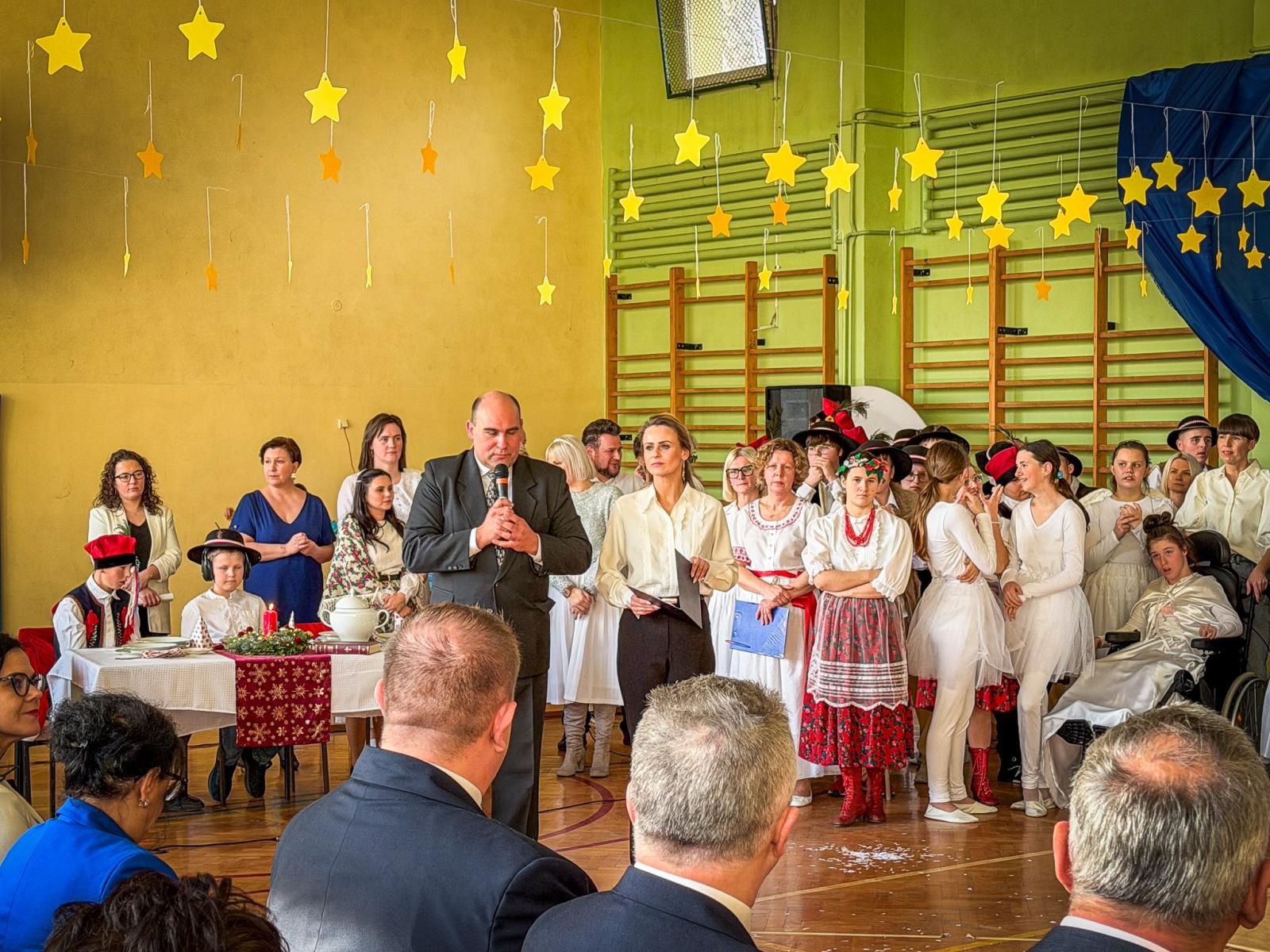 Zdjęcie w galerii na portalu naszraciborz.pl: Na szlaku wiedzy i ekologii oraz EKOBAZA – szkoła specjalna ma dwie nowe pracownie wiadomości z regionu